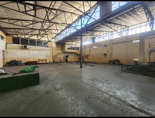 1,553M² WAREHOUSE TO LET IN WADEVILLE